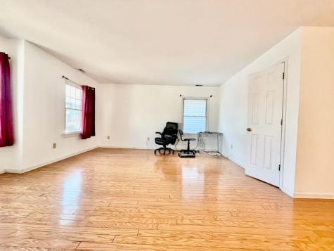 289 Seaview Avenue Jersey City NJ 07305