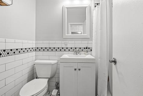 6040 Boulevard East West New York NJ 07093