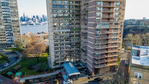 6040 Boulevard East West New York NJ 07093