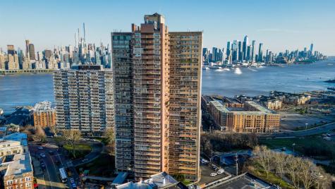 6040 Boulevard East West New York NJ 07093