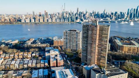 6040 Boulevard East West New York NJ 07093