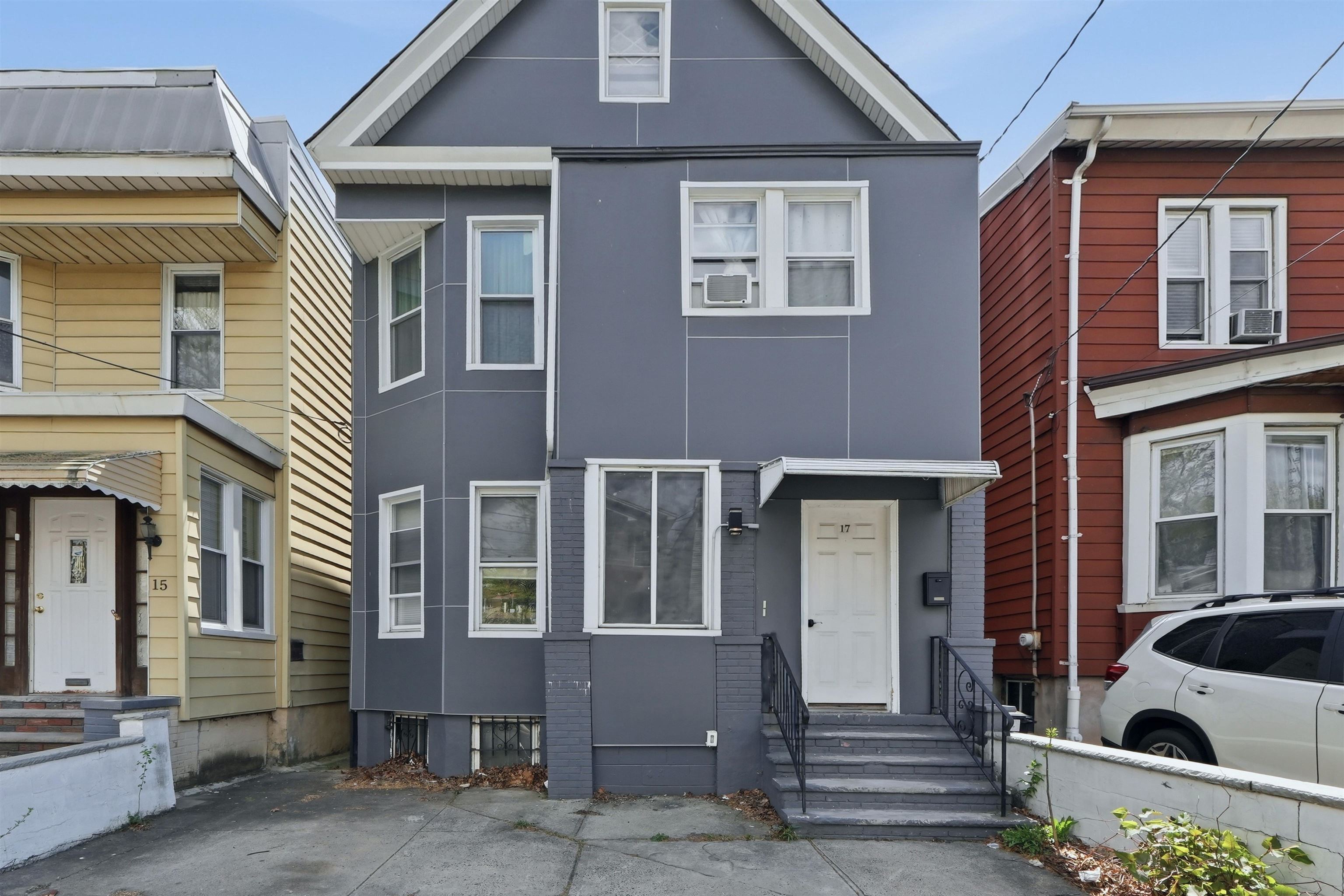 17 Troy Street Jersey City NJ 07307-3837