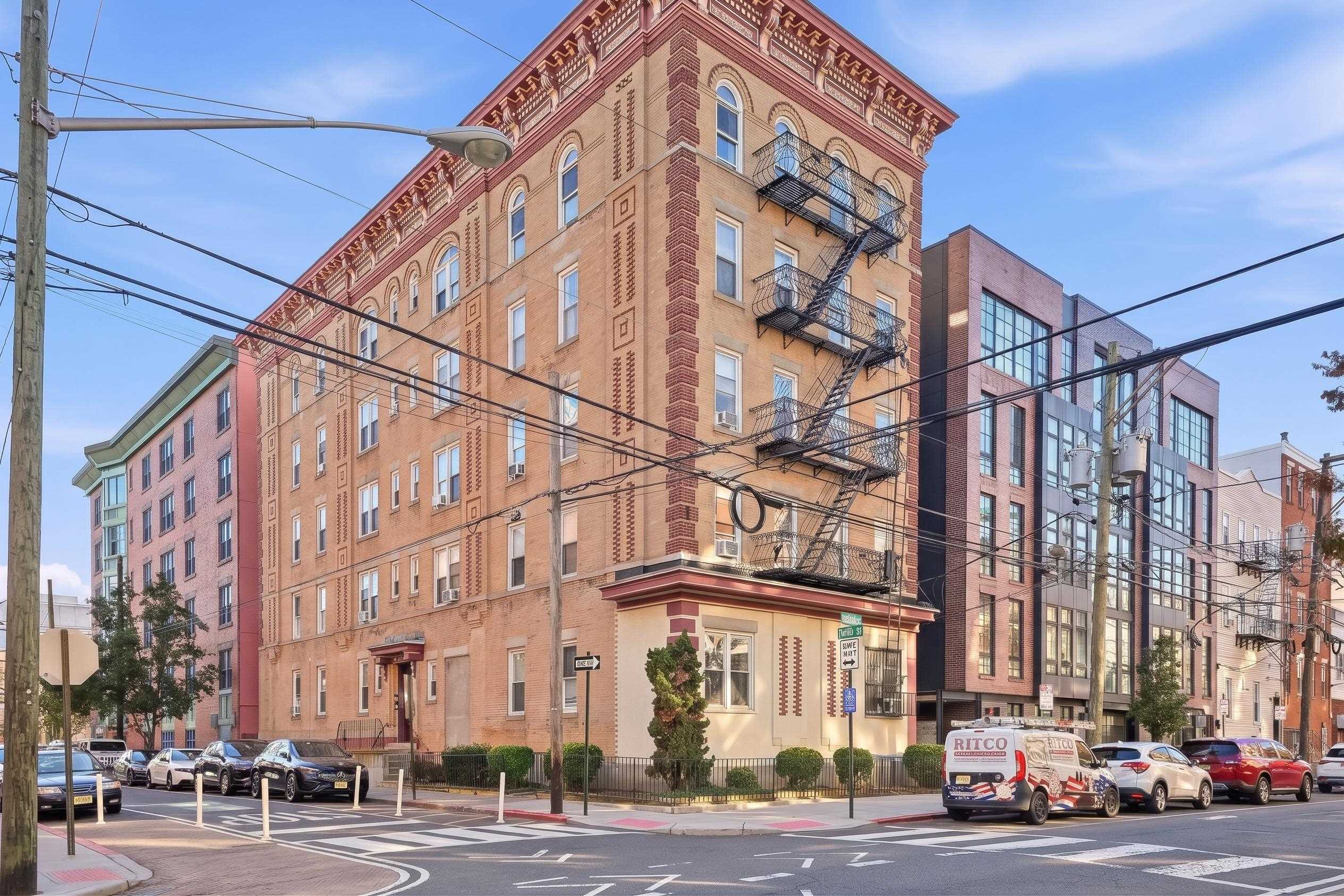 533 Monroe Street Hoboken NJ 07030