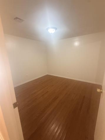 592 Bramhall Avenue Jersey City NJ 07304