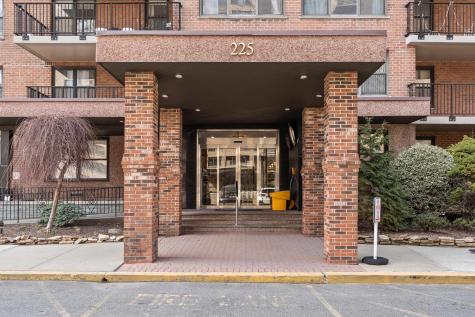 225 St Pauls Avenue Jersey City NJ 07306