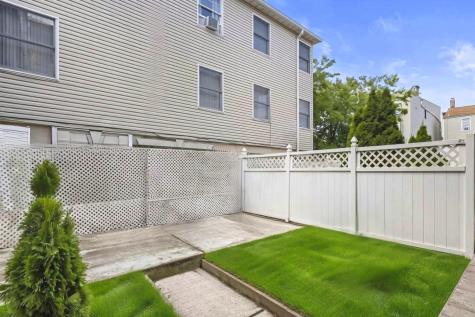 605 Bergenline Avenue Union City NJ 07087