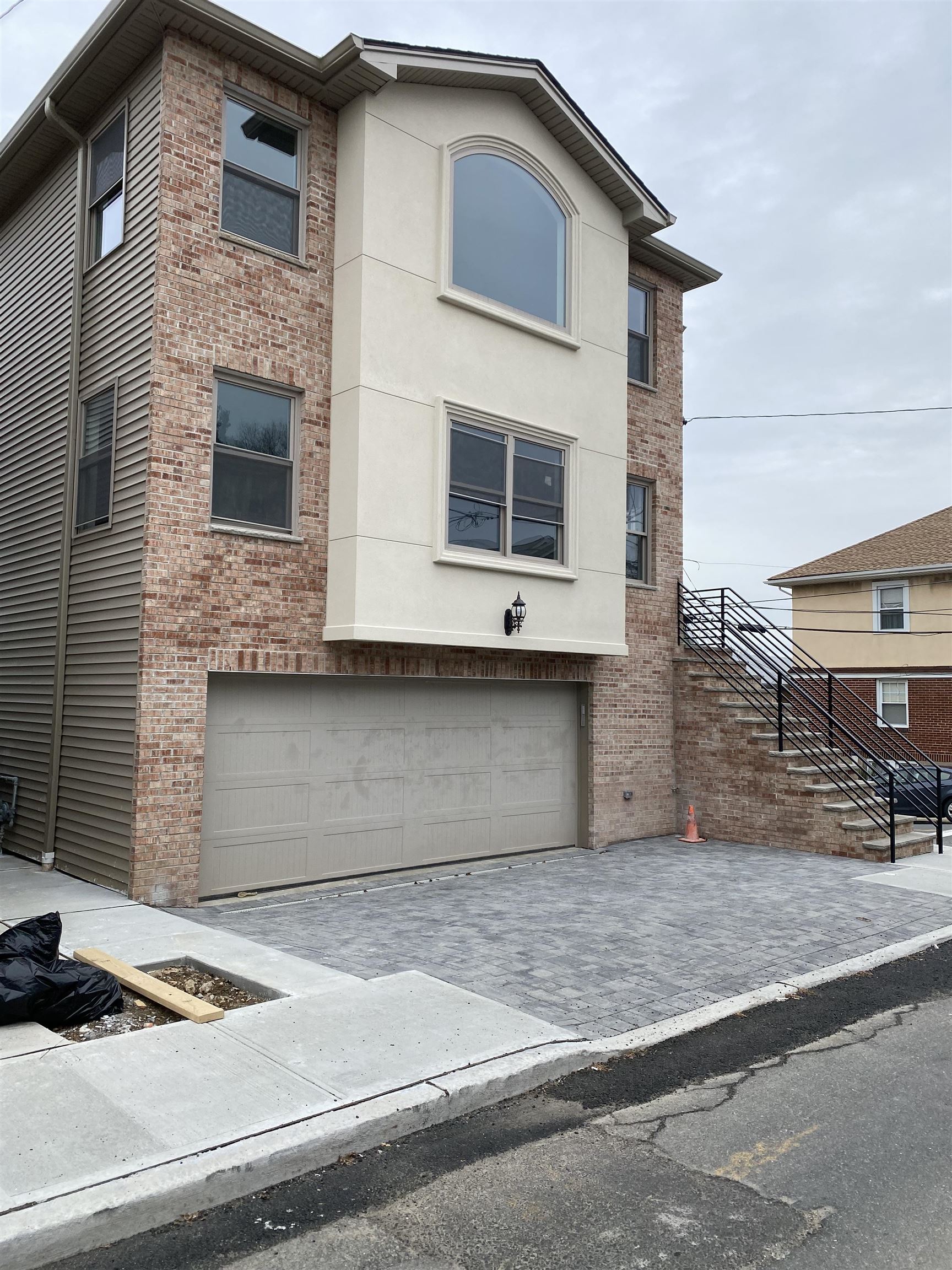 7611 Newkirk Avenue North Bergen NJ 07047