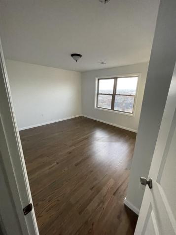 7611 Newkirk Avenue North Bergen NJ 07047