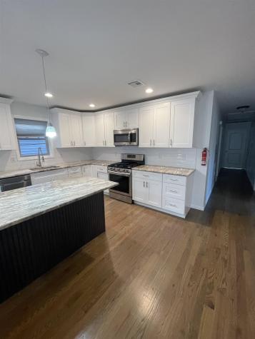 7611 Newkirk Avenue North Bergen NJ 07047