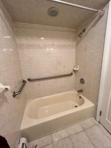 44 West 56th Street Bayonne NJ 07002