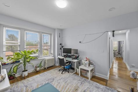 7508 Park Avenue North Bergen NJ 07047