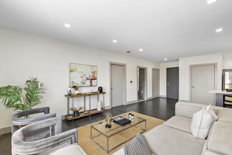 8133 Bergenline Avenue North Bergen NJ 07047