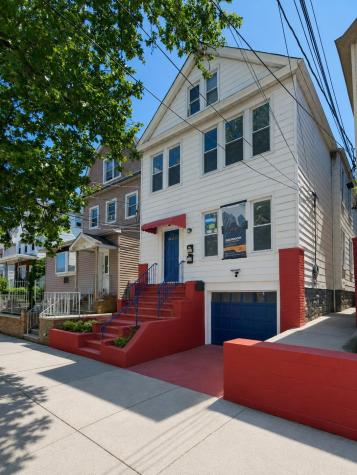 12 East 49th Street Bayonne NJ 07002