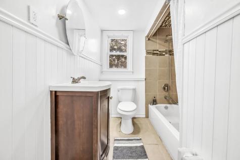 284 Macarthur Avenue Garfield NJ 07026