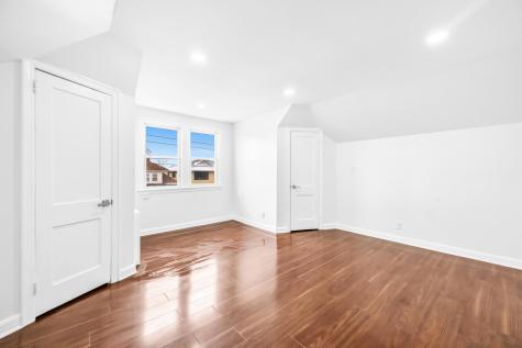 284 Macarthur Avenue Garfield NJ 07026