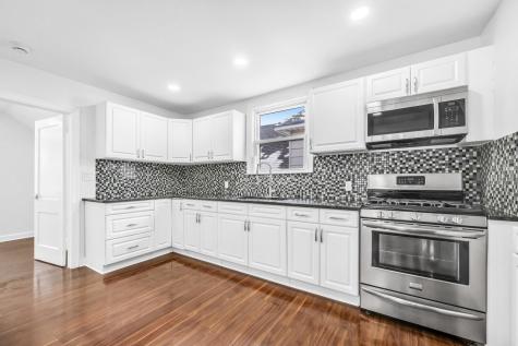 284 Macarthur Avenue Garfield NJ 07026