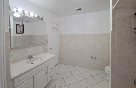 817-819 Avenue C Bayonne NJ 07002