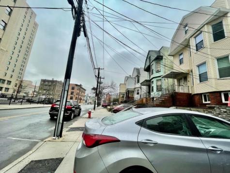 19 Baldwin Avenue Jersey City NJ 07304