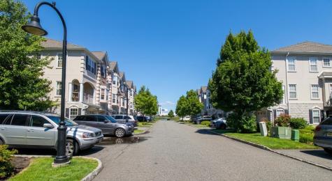 73 Osprey Court Secaucus NJ 07094