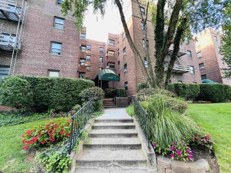 2333 Hudson Terrace Fort Lee NJ 07024
