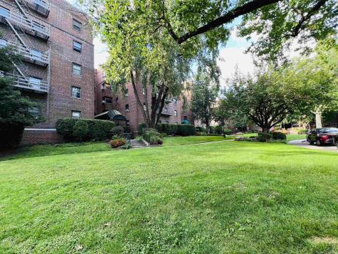 2333 Hudson Terrace Fort Lee NJ 07024