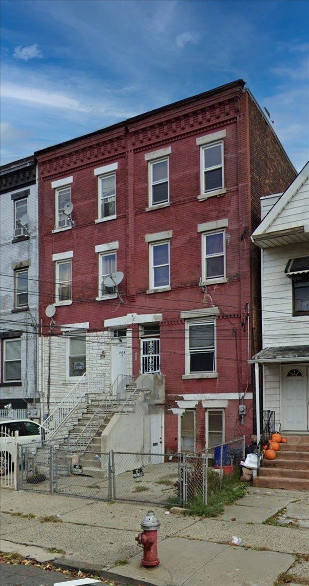 126 Orient Avenue Jersey City NJ 07305-3612