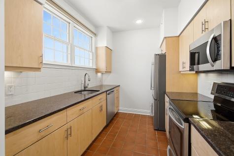 205 Shearwater Court West Jersey City NJ 07305