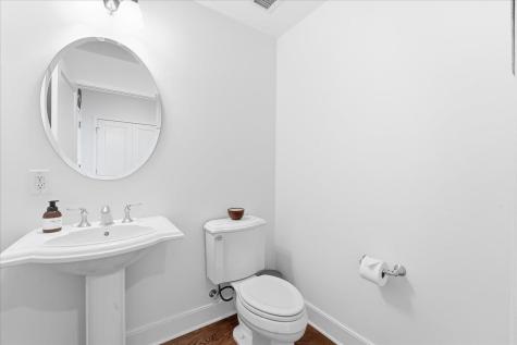 1125 Maxwell Lane Hoboken NJ 07030
