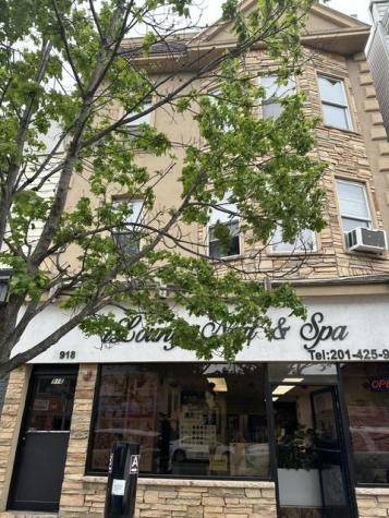918 Broadway Bayonne NJ 07002