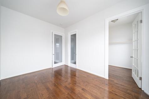 386 Bergen Avenue Jersey City NJ 07304
