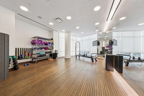 77 Hudson Street Jersey City NJ 07302