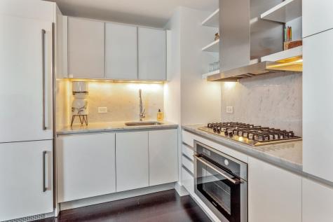 77 Hudson Street Jersey City NJ 07302