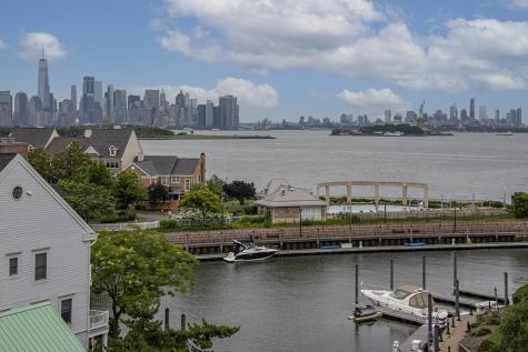 200 Shearwater Court West Jersey City NJ 07305