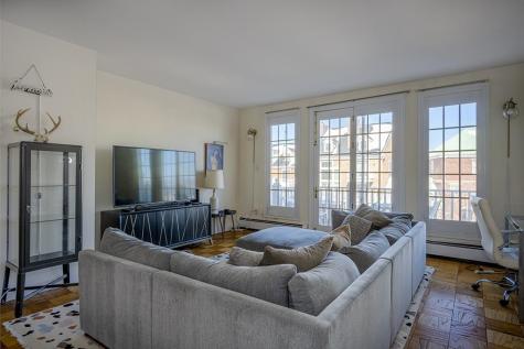 200 Shearwater Court West Jersey City NJ 07305