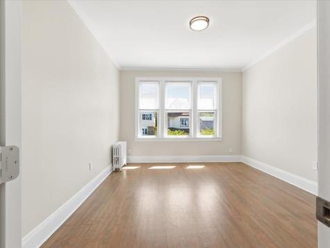 73 Newman Avenue Bayonne NJ 07002