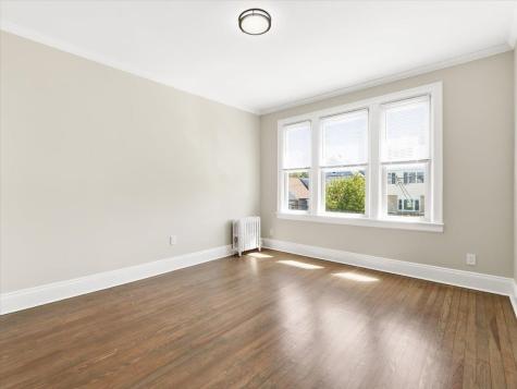 73 Newman Avenue Bayonne NJ 07002