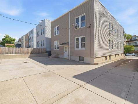 73 Newman Avenue Bayonne NJ 07002