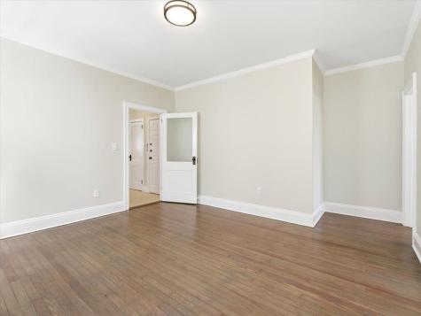 73 Newman Avenue Bayonne NJ 07002