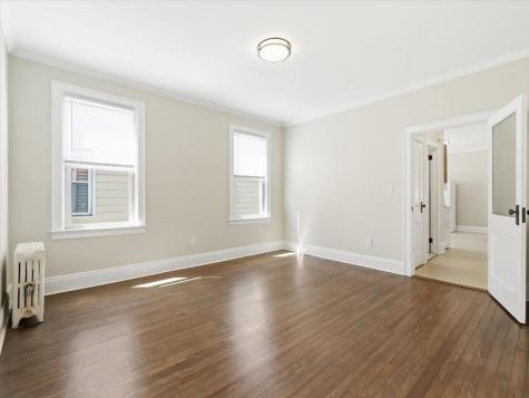 73 Newman Avenue Bayonne NJ 07002