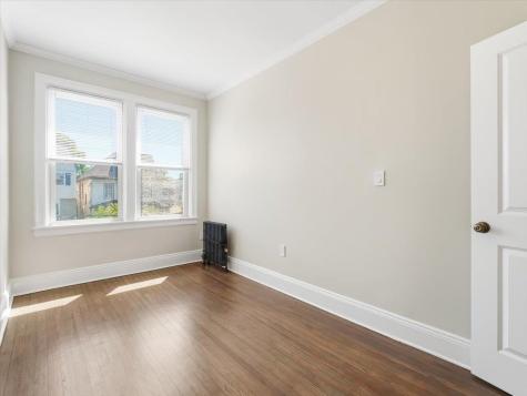 73 Newman Avenue Bayonne NJ 07002