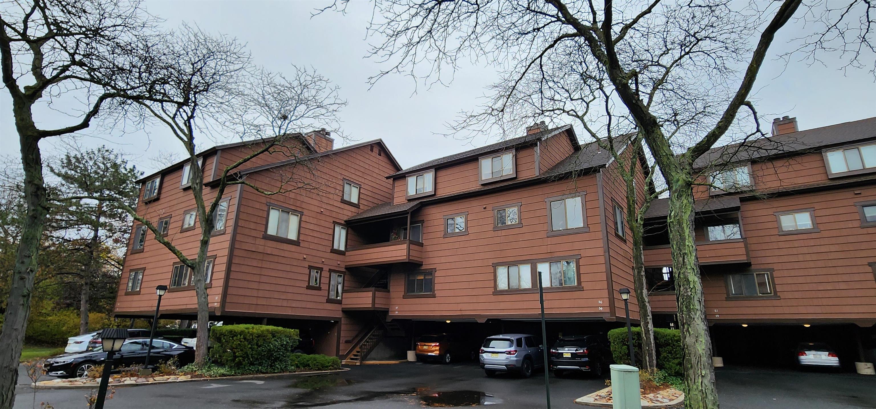 89 Harbor Key Harbor Key Secaucus NJ 07094-0000