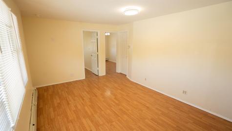 1037 Avenue C Bayonne NJ 07002