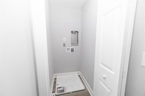 7024 Cottage Avenue North Bergen NJ 07047