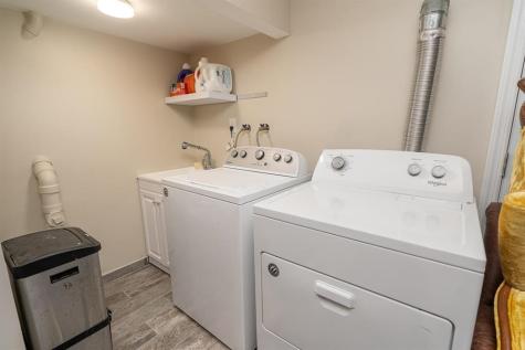118 West 46th Street Bayonne NJ 07002