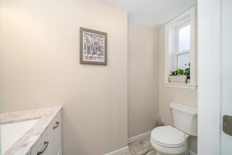 118 West 46th Street Bayonne NJ 07002