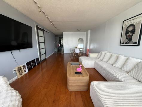7004 Boulevard East Guttenberg NJ 07093