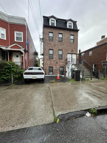 585 Bramhall Avenue Jersey City NJ 07304