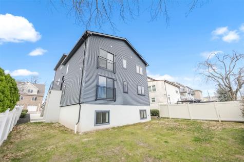 270 Lafayette Avenue Lyndhurst NJ 07071