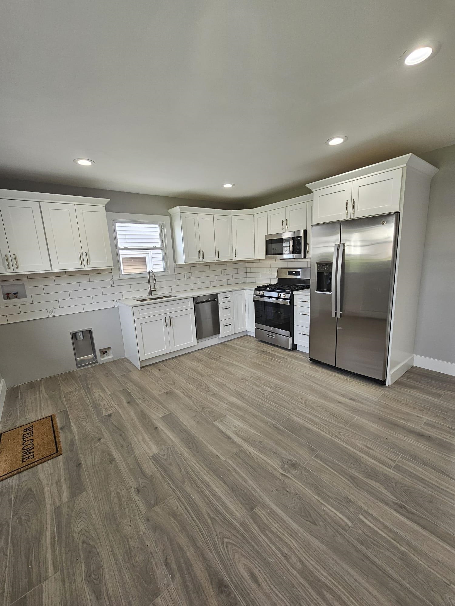 15 Dell Glen Avenue Lodi NJ 07644