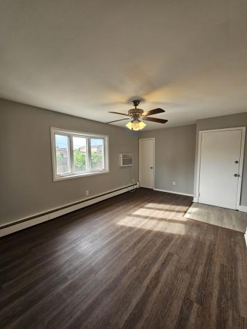 15 Dell Glen Avenue Lodi NJ 07644